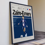 Ladda upp bild till gallerivisning, Fodbold plakat | Fodbold plakater | Warren Zaire-Emery Fodbold Plakat | Ungt Talent, Midtbanemagiker hos PSG | Plakaty.dk
