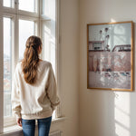 Ladda upp bild till gallerivisning, Plakat med surfbrætter | Sommer og Strand Plakater | Denne plakat viser flere surfbrætter opstillet lodret i forskellige pastelfarver som hvid, pink og grøn. Perfekt til surf- og strandelskere.
