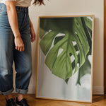 Ladda upp bild till gallerivisning, Flora på Væggen | Dekorér dine rum med naturlige designs | Plakat med grønne planter, botanisk kunst og naturplanter, ideel til at tilføje et organisk og livligt præg til dit hjem.
