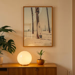 Ladda upp bild till gallerivisning, Poster med surfbräda vid palmträd | Sommar- och strandposters
