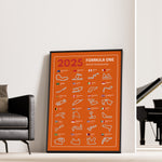 Ladda upp bild till gallerivisning, F1 Plakat | F1 Kalender Plakater 2025 | Formel 1 Race Tracking Map | Perfekt til Den Ægte Fan | Plakaty.dk
