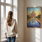 Ladda upp bild till gallerivisning, Agra Vintage Travel Plakat | Vintage Travel Poster | Denne plakat viser det ikoniske Taj Mahal i Agra, Indien, med dets hvide marmorkupler og minareter mod en gradient himmel. Perfekt til rejse- og arkitekturentusiaster.
