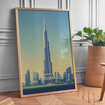 Ladda upp bild till gallerivisning, Burj Khalifa Vintage Travel Plakat | Vintage Travel Poster | Denne plakat viser det ikoniske Burj Khalifa i Dubai, UAE, med en gradient himmel og moderne bygninger omkring.
