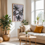 Ladda upp bild till gallerivisning, Plakat med palmer og himmel | Sommer og Strand Plakater | Denne plakat viser flere høje palmer med grønne fronds mod en pastel farvet himmel. Perfekt til dem, der elsker tropiske omgivelser.
