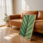 Ladda upp bild till gallerivisning, Plante print | Frodig plakat til stuen | Plakat med grønne planter, botanisk kunst og naturplanter, ideel til at tilføje et organisk og livligt præg til dit hjem.
