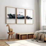 Ladda upp bild till gallerivisning, Petronas Formel 1 Plakater | Sæt af 3 | Moderne Racerbil Design | Dynamisk Motorsport Kunst | Plakaty.dk
