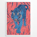 Ladda upp bild till gallerivisning, Japanske plakater | Modern pop art illustration of a blue tiger walking forward on a vivid coral-red background with black stripes, framed in black.

