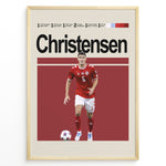Ladda upp bild till gallerivisning, Christensen fodbold plakat i rød Danmark landsholdstrøje nummer 6 med bold foran sig i minimalistisk rød baggrund.
