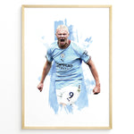Ladda upp bild till gallerivisning, Erling Haaland celebrating in Manchester City light blue jersey artistic framed plakat
