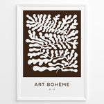 Ladda upp bild till gallerivisning, Framed Art Bohème poster showing abstract white leaf patterns on a dark brown background with minimalist text at the bottom.
