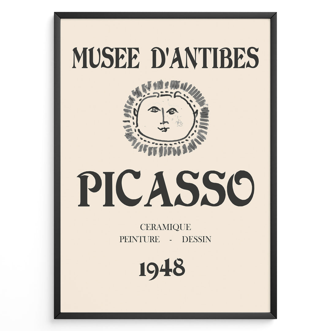 Framed Picasso Musée d’Antibes 1948 exhibition poster with a minimalist face illustration and vintage typography on a beige background.