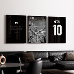 Ladda upp bild till gallerivisning, Lionel Messi Fodbold Plakat | Til FC Barcelona Fans | Tre plakater der hylder Lionel Messi med billede, citat og hans ikoniske nummer 10. Perfekt til fodboldfans og Messi-entusiaster.
