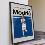 Ladda upp bild till gallerivisning, Fodbold plakat | Fodbold plakater | Luka Modric Fodbold Plakat | Midtbanemagikerens Hyldest til Den Ægte Fan | Plakaty.dk
