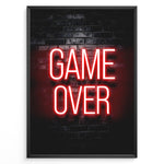 Ladda upp bild till gallerivisning, Game Over gaming plakat | Rød neontekst på mørk væg – ikonisk gamerdesign fra Plakaty.dk til ægte fans af gaming plakater
