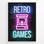 Ladda upp bild till gallerivisning, Retro Games gaming plakat | Neon arkademaskine i pink og blå mens du spiller Pac Man
