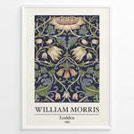 Ladda upp bild till gallerivisning, Framed William Morris Lodden 1889 art print plakat with ornate floral motifs in navy blue, gold, and green tones.
