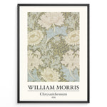 Ladda upp bild till gallerivisning, Framed William Morris Chrysanthemum 1876 art print plakat featuring beige and blue chrysanthemum flowers in a vintage botanical pattern.
