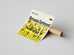 Ladda upp bild till gallerivisning, Holdfoto | Borussia Dortmund fodboldplakat 2024-2025 med hele holdet i gul-sort hjemmebanesæt – ikonisk look til fans af den tyske traditionsklub.
