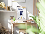 Ladda upp bild till gallerivisning, Fodbold plakat | Fodbold plakater | Luka Modric Fodbold plakat | Perfekt til Den Ægte Fodbold Fan | Plakaty.dk
